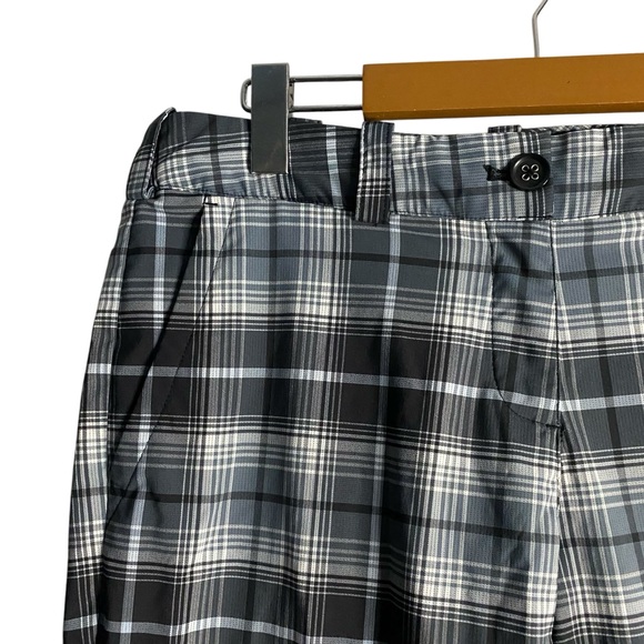 Nike Women's Plaid Dri-Fit Performance Wear Tour Golf Pant - Picture 4 of 10